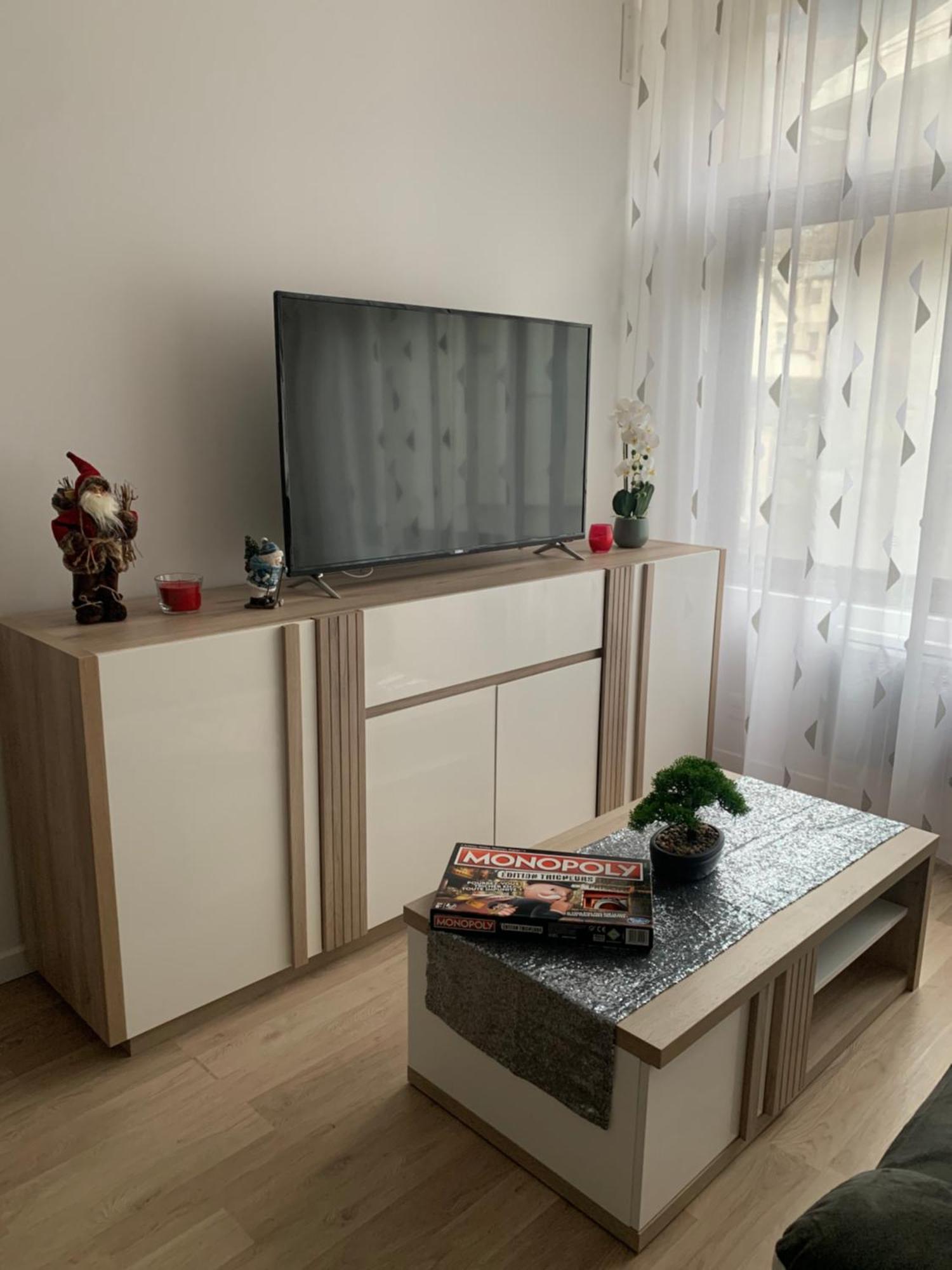 Appartement T4 140 M2 Spacieux Et Calme Pour 8 Personnes Luz-Saint-Sauveur Exterior photo